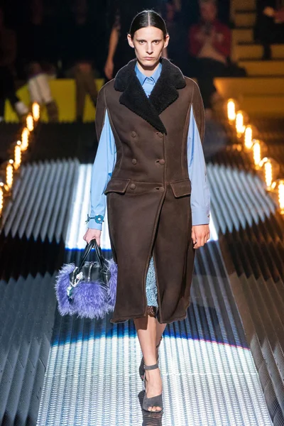 Look 41